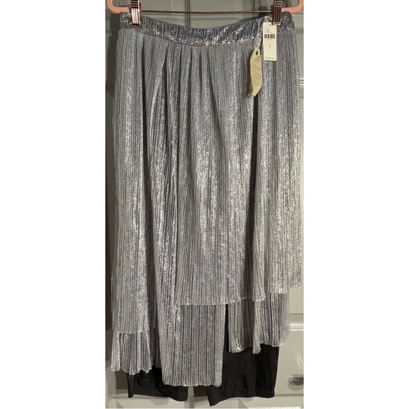 Anthropologie Maeve Metallic Silver Skirted Pants NWT Size 6 (Small) - Picture 3 of 13